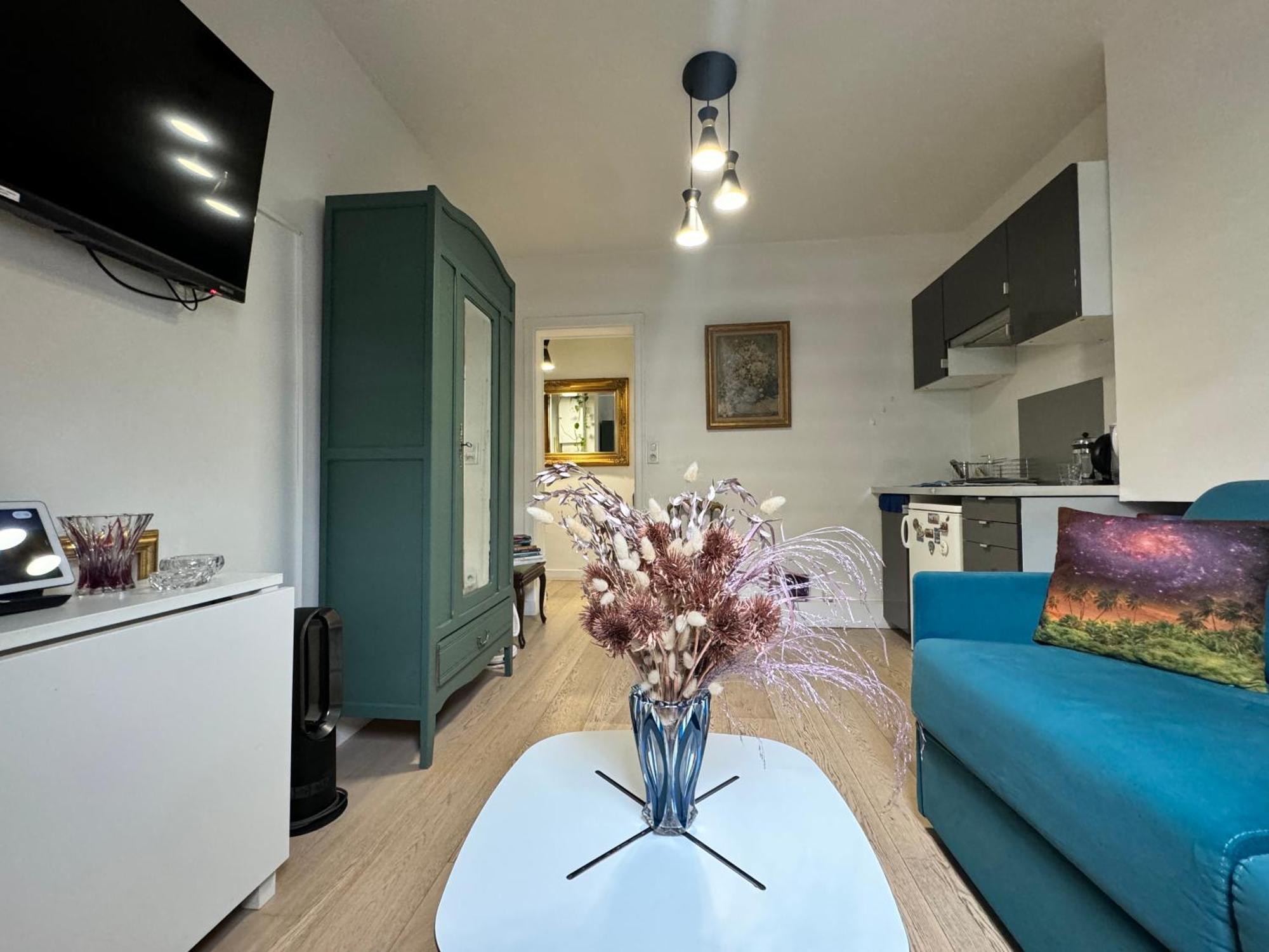Cosy Studio 5 Minutes Tour Eiffel Париж Экстерьер фото